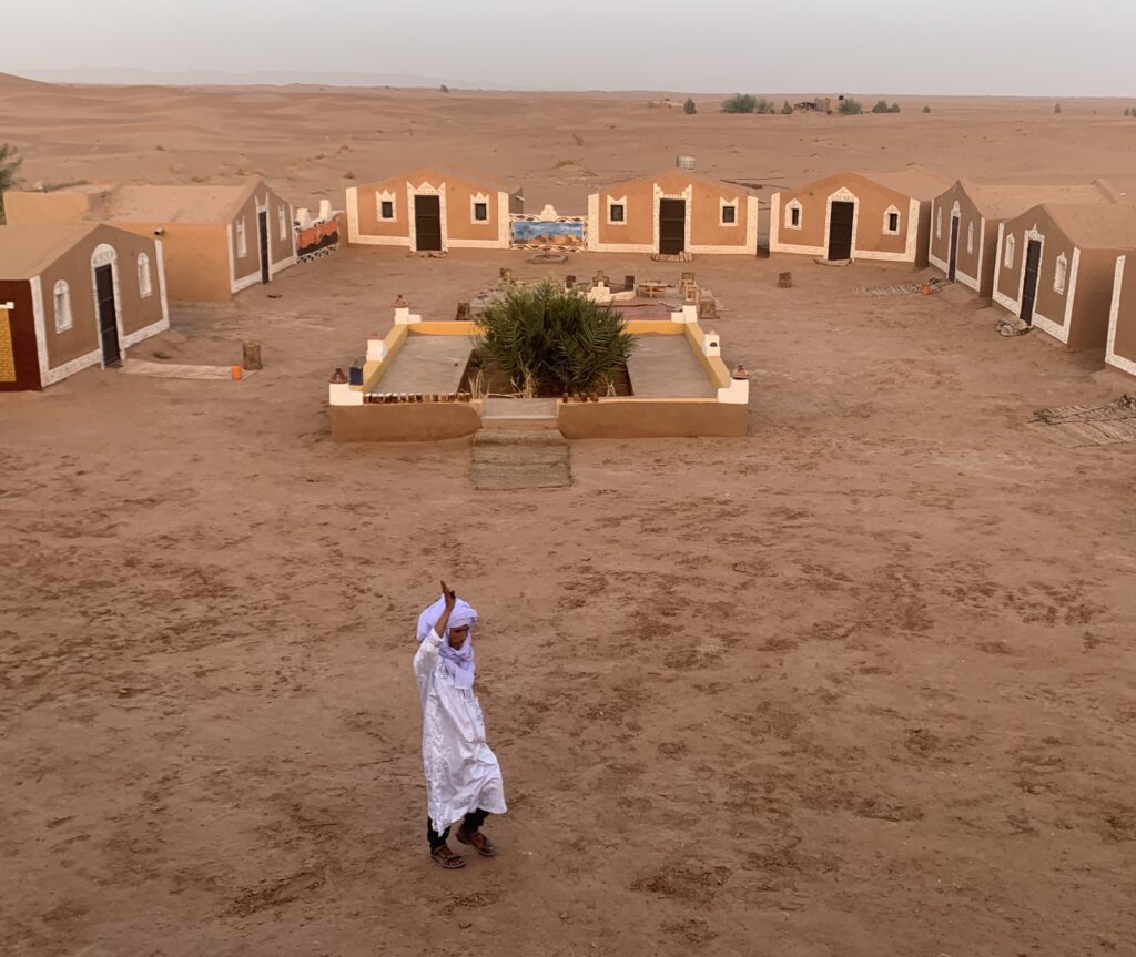chraika desert hotel